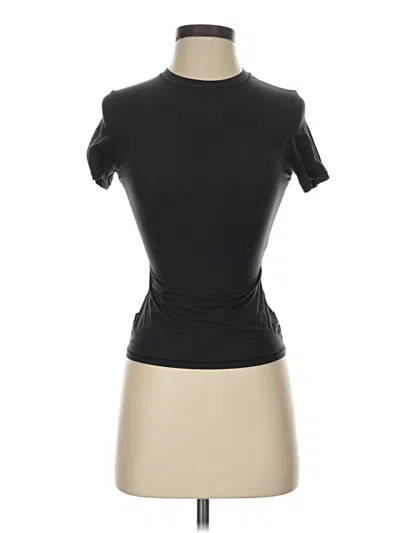 Pre-owned Skims Short Sleeve Turtleneck In Black