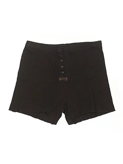Pre-owned Skims Shorts In Black