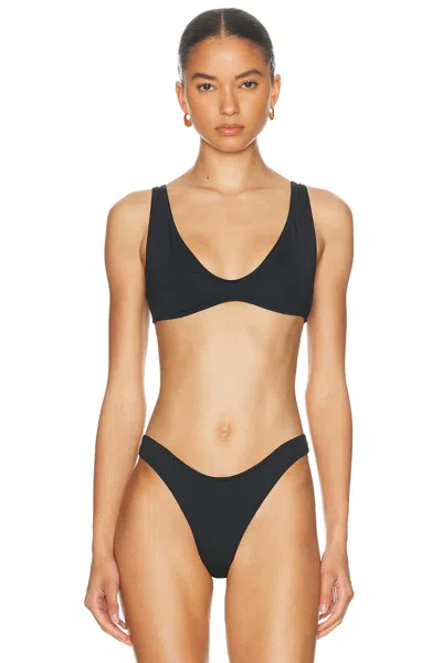 Skims Signature Swim Plunge Bikini Top In Black