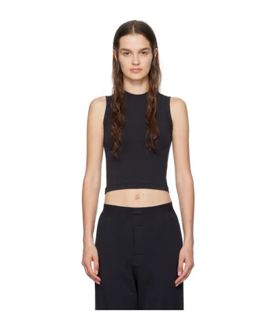 Skims Sleeveless Vest In Black