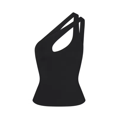 Skims Smooth Layers In Black