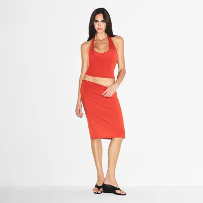 Skims Smooth Layers In Brown