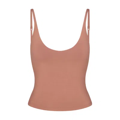 Skims Smooth Layers Cami Top In Brown
