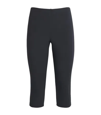 Skims Smooth Layers Capri Pants In Black