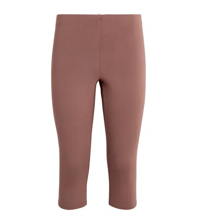 Skims Smooth Layers Capris In Brown