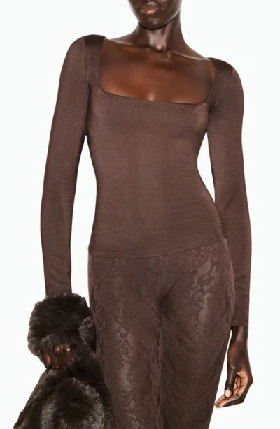Skims Smooth Layers Square Neck Long Sleeve Top In Brown