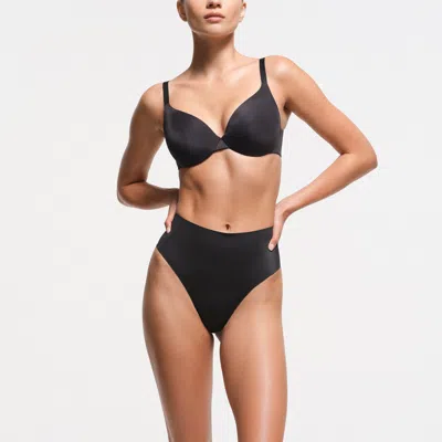 Skims Smoothing Intimates In Black