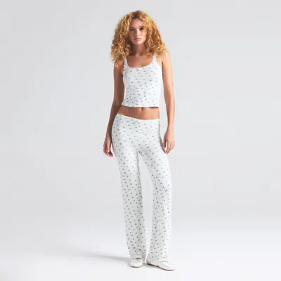 Skims Soft Lounge Lace In White