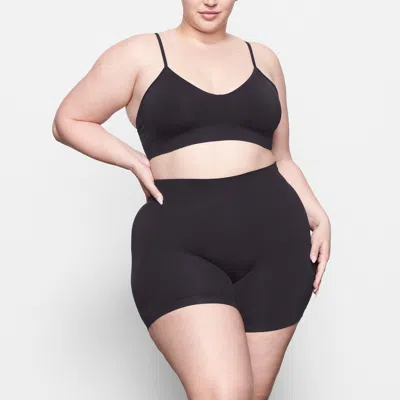 Skims Soft Smoothing Seamless In Black