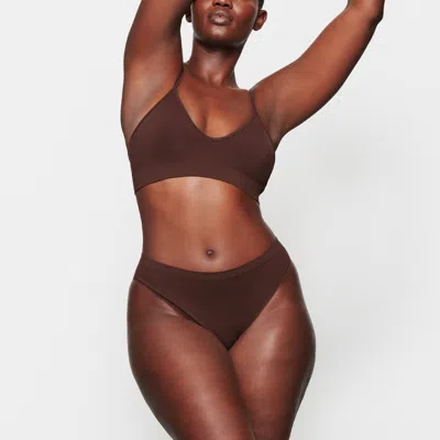Skims Soft Smoothing Seamless In Brown