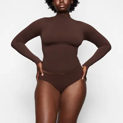 Skims Soft Smoothing Seamless In Black