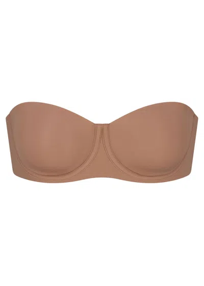 Skims Strapless Bra In Brown
