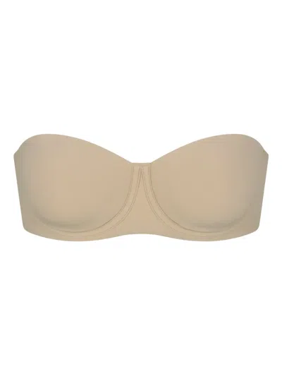 SKIMS STRAPLESS BRA
