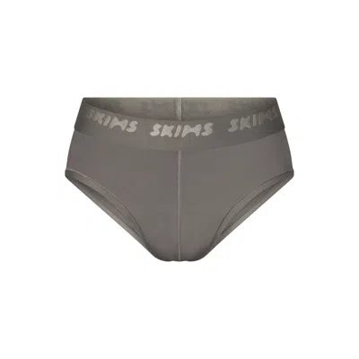 Skims Stretch In Gunmetal