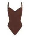 Skims Womens Cocoa Seamless Sculpt Fitted Stretch-woven Body