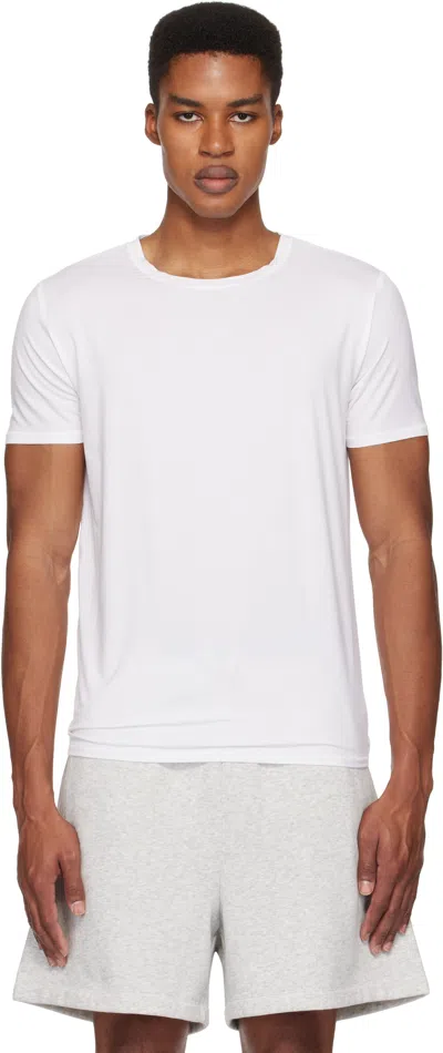 Skims Three-pack White  Stretch T-shirts In Chalk