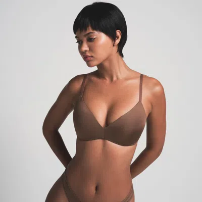 Skims Wireless Form In Brown