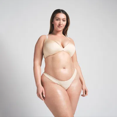 Skims Wireless Form In Neutral