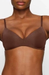 Skims Wireless Push-up Plunge Bra In Cocoa