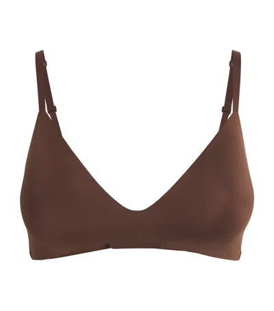 Skims Wireless T-shirt Bra In Brown