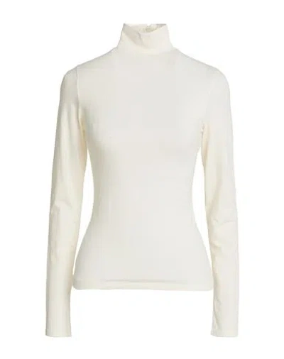 Skims Woman T-shirt Ivory Size L Cotton, Elastane In White