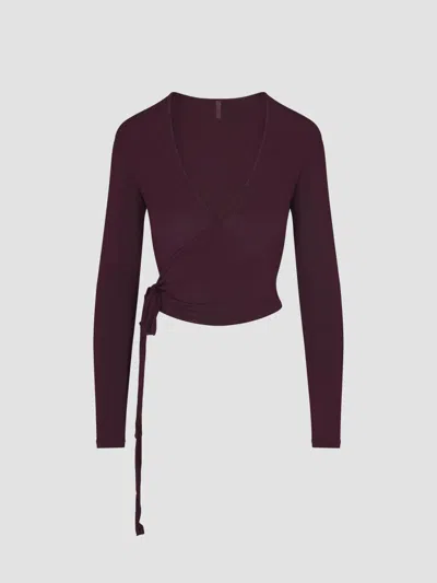 Skims Women's Jersey Wrap Top In Currant