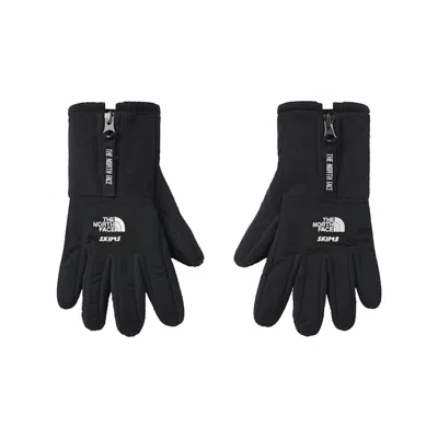 Pre-owned Skims Women's  X Tnf Retro Denali Fleece Gloves In Onyx