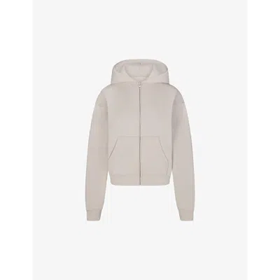 Skims Womens Stone Split Kangaroo-pocket Cotton-fleece Hoody In White
