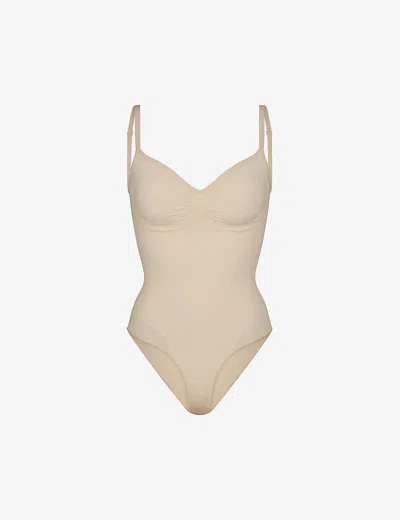 SKIMS WOMENS SKIMS SCULPT RUCHED STRETCH-WOVEN BODY,66101698