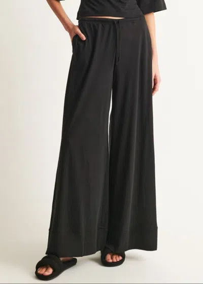 Skin Christina Wide Leg Pant In Black