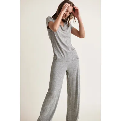 Skin V-neck Easy Tee In Heather Grey