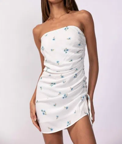 Sky To Moon Strapless Falling Flowers Dress In Fresh Day In White