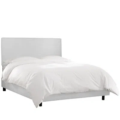 Skyline Furniture Bed In Classic White Velvet