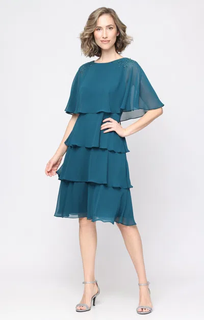 Sl Fashions 9170760 Scoop Neck Knee-length Chiffon Cocktail Dress Capelet In Green