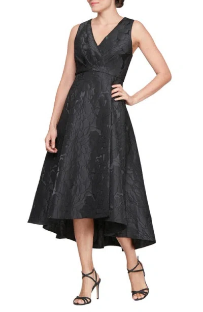 SL FASHIONS SL FASHIONS FLORAL SLEEVELESS HIGH-LOW GOWN