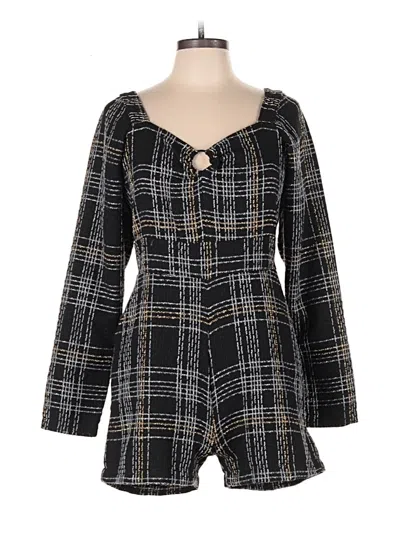 Pre-owned Slate & Willow Romper In Black