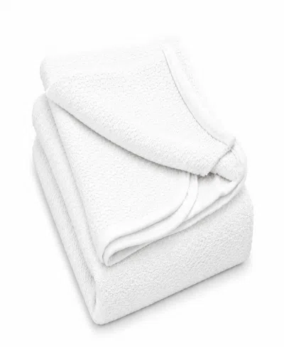 Sleep & Beyond Sleep& Beyond Honeycomb Durable Blanket, King/cal King In White