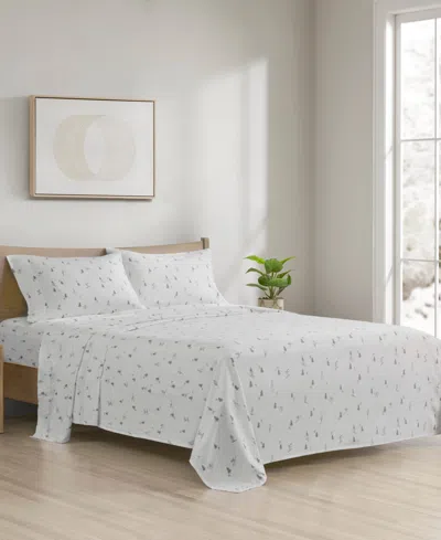Sleep Philosophy True North By  Novelty Printed Cotton Flannel 4-pc. Sheet Set, King In Gray Skiers