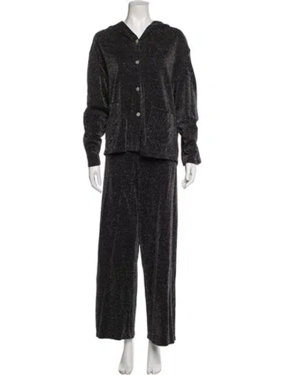 Pre-owned Sleeper Glitter Accents Lounge Set In Gray