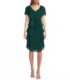 Slny Georgette Tiered Capelet Dress In Pine In Green
