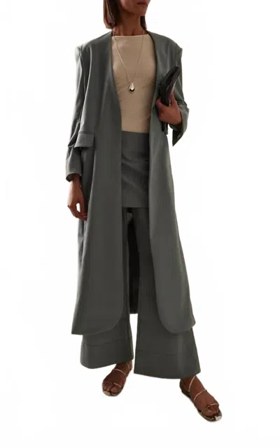 Sloan Summer Wool Long Collarless Coat In Blue In Gray