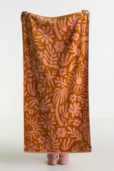 Slowtide Sunny Beach Towel In Brown