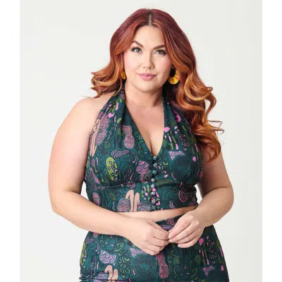 Smak Parlour Plus Size Halter Neck Crop Top In Green