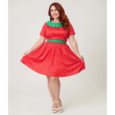 Smak Parlour Plus Size Petal Collar Flare Dress In Red
