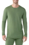 Smartwool Classic All Season Merino Base Layer Long Sleeve Crewneck Top In Fern Green