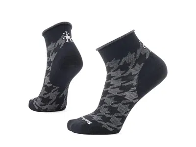 Smartwool Everyday Hounds Tooth Ankle Socks Knee High Socks Shoes Black: Sm (us Men's Shoe 3-5.5 - Women's Sho