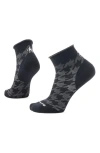 Smartwool Everyday Roll Top Houndstooth Ankle Socks In Black