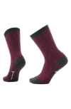 Smartwool Everyday Traditional Snowflake Merino Wool Blend Crew Socks In Tibetan Red