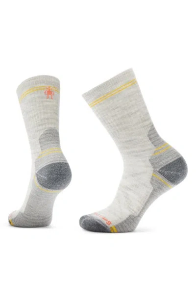 Smartwool Light Cushion Merino Wool Blend Hiking Crew Socks In Ash