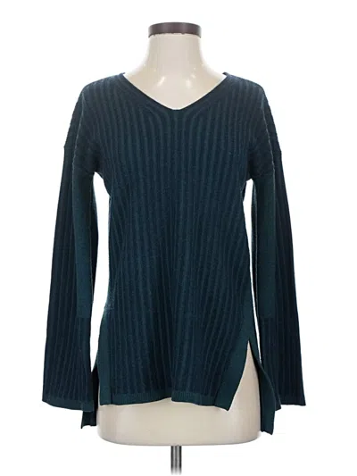 Pre-owned Smartwool Long Sleeve Top Teal V-neck Tops
